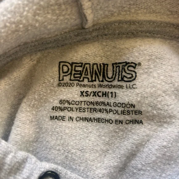 Peanuts Light Gray Snoopy Pullover - Picture 4 of 4